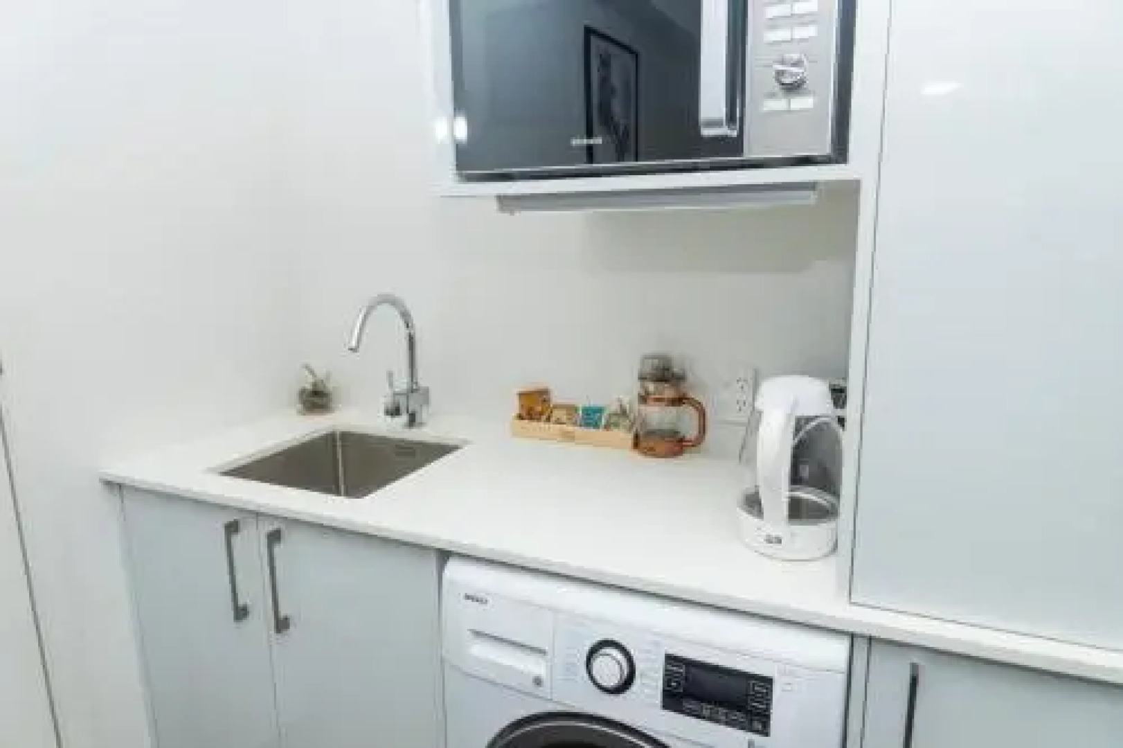 Auckland Centre Studio w/ Pool and Gym