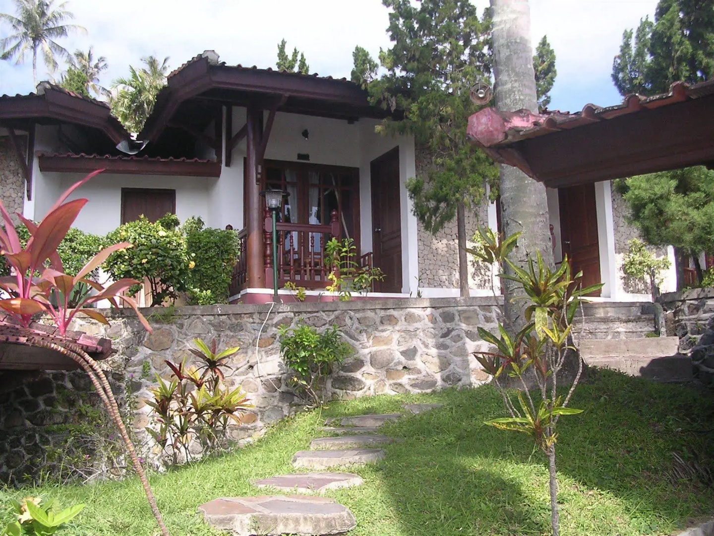 Bukit Senggigi Hotel