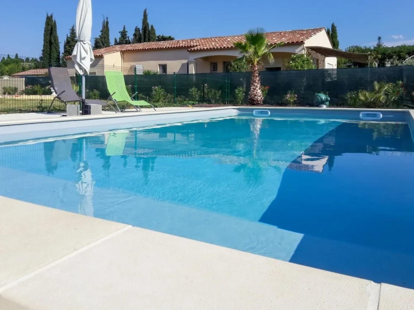 House With 3 Bedrooms in Pomas, With Wonderful Mountain View, Private