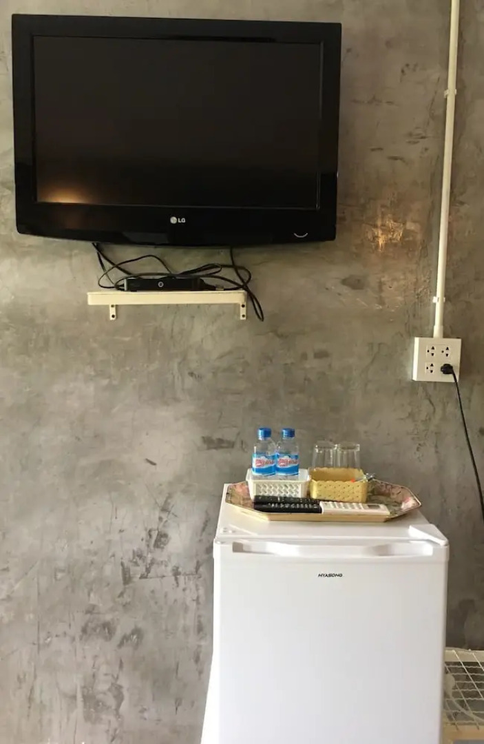 Nongbualamphu Signature