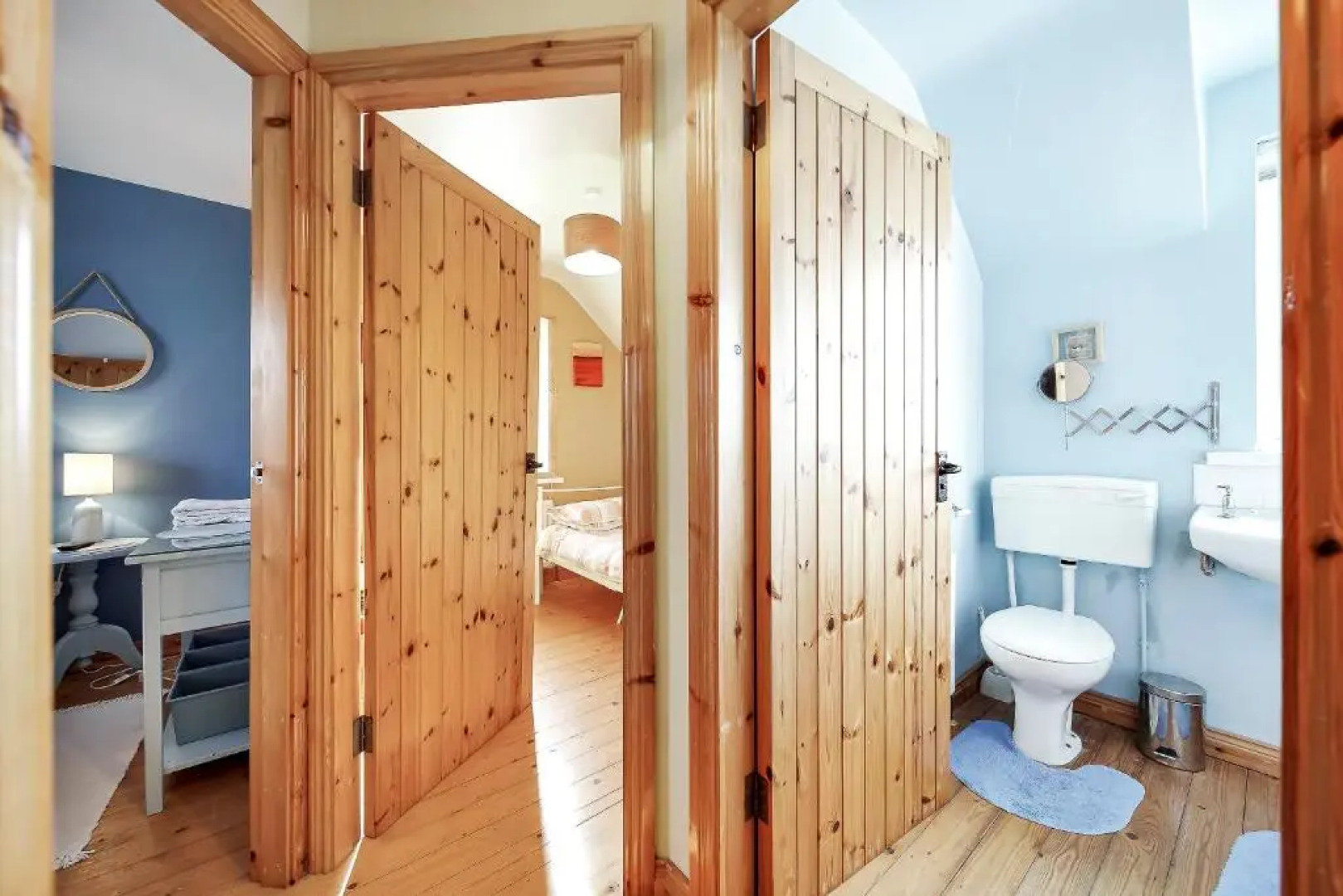 Cosy 3 bed cottage with a indoor fireplace!