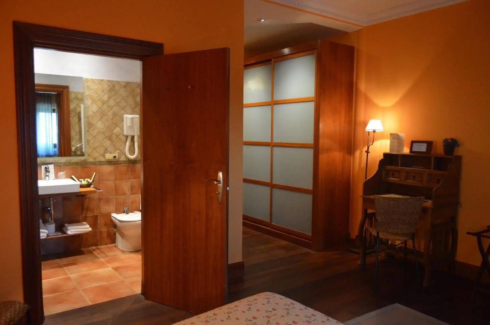 Hotel Restaurante Usategieta