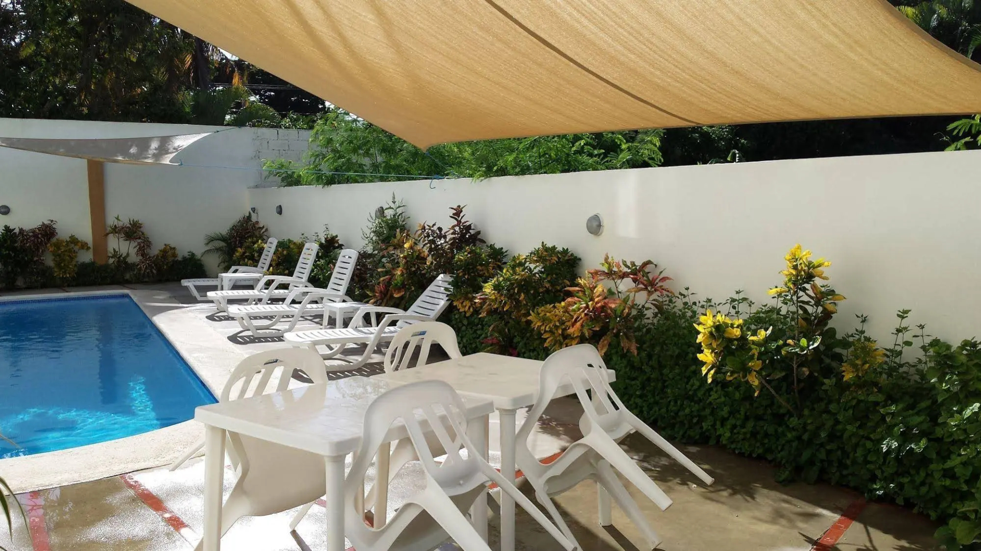 Apartments Costambar
