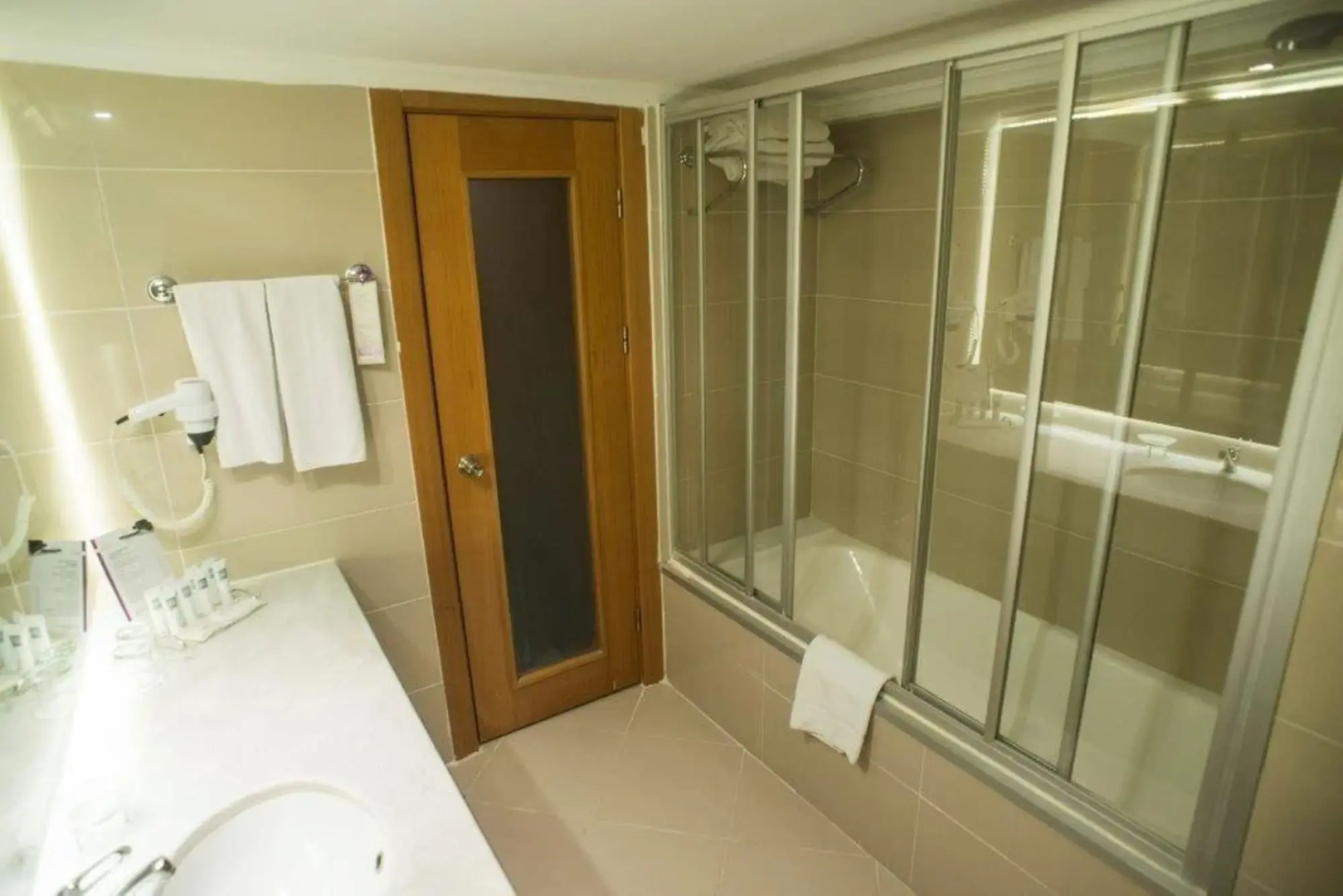 Anemon Kent Ege Otel