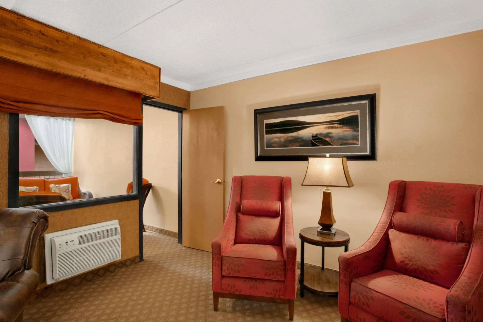 Roosevelt Grand Dakota, SureStay Collection by Best Western