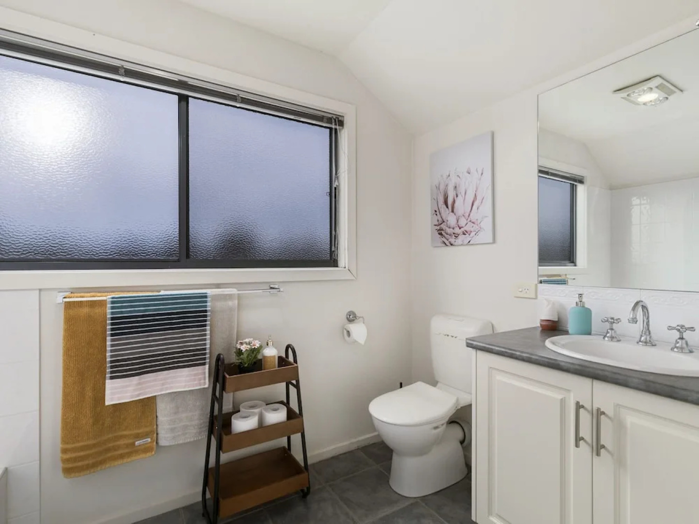 Beached AS - Free Wifi, Netflix & Foxtel, Heated Pool