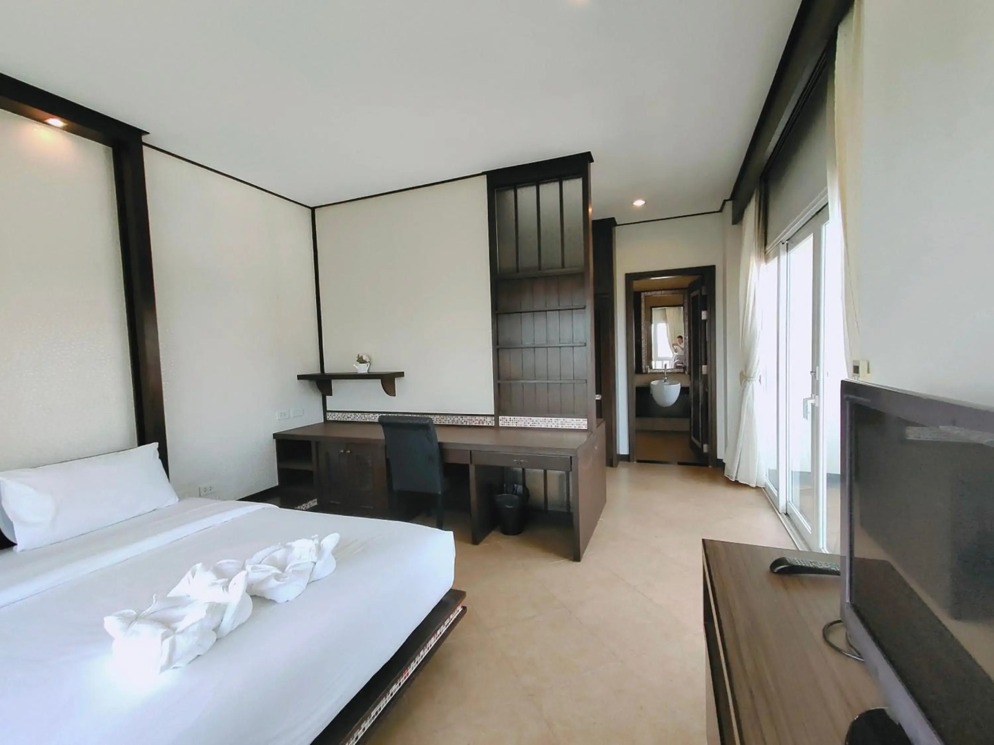 Ratana Hotel Chalong