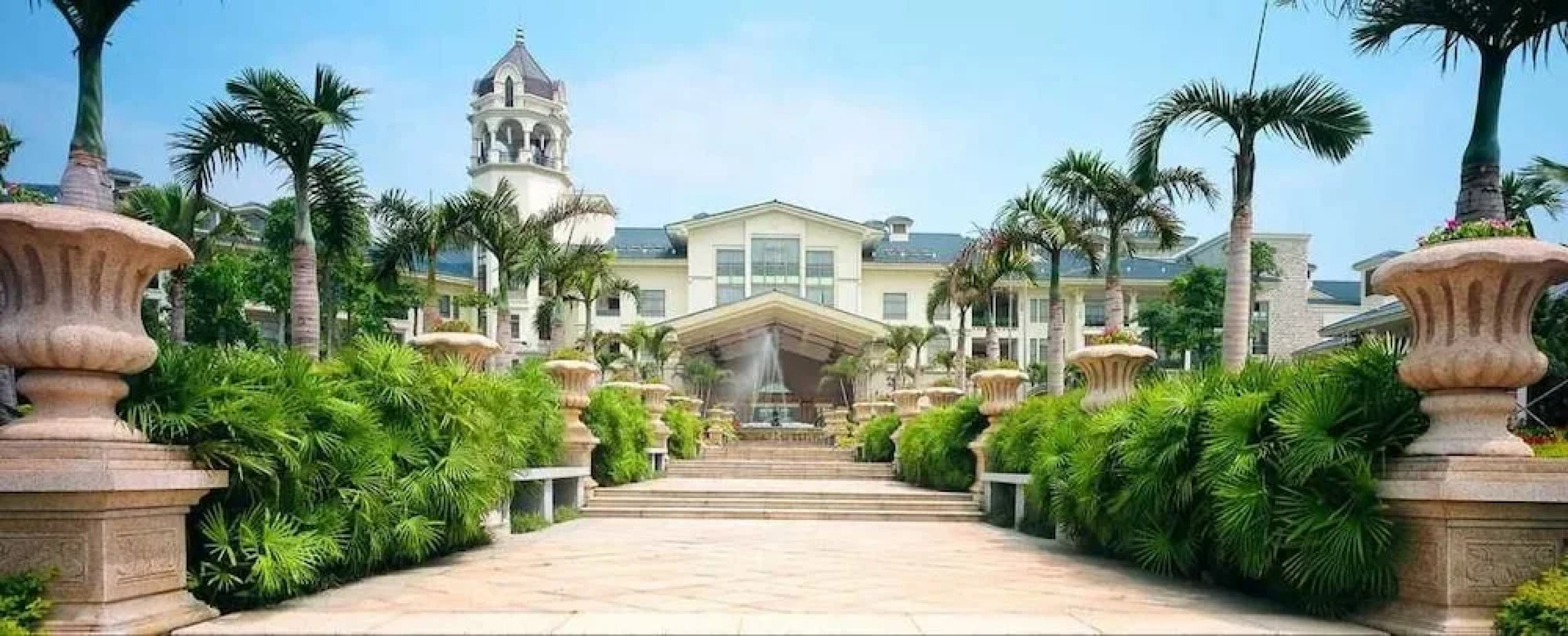 Wuyi Country Garden Phoenix Hotel