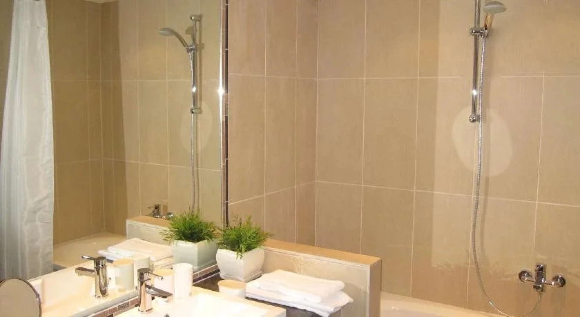 Schwarz Wienerwald Appartements