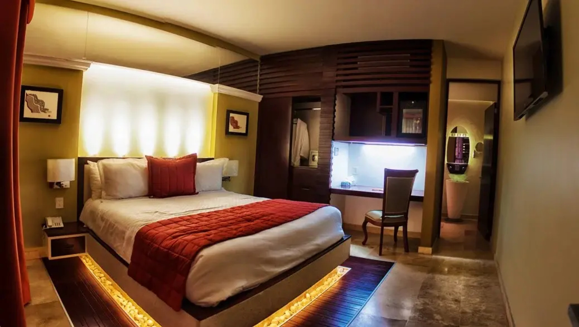 The Jonathon Boutique Hotel