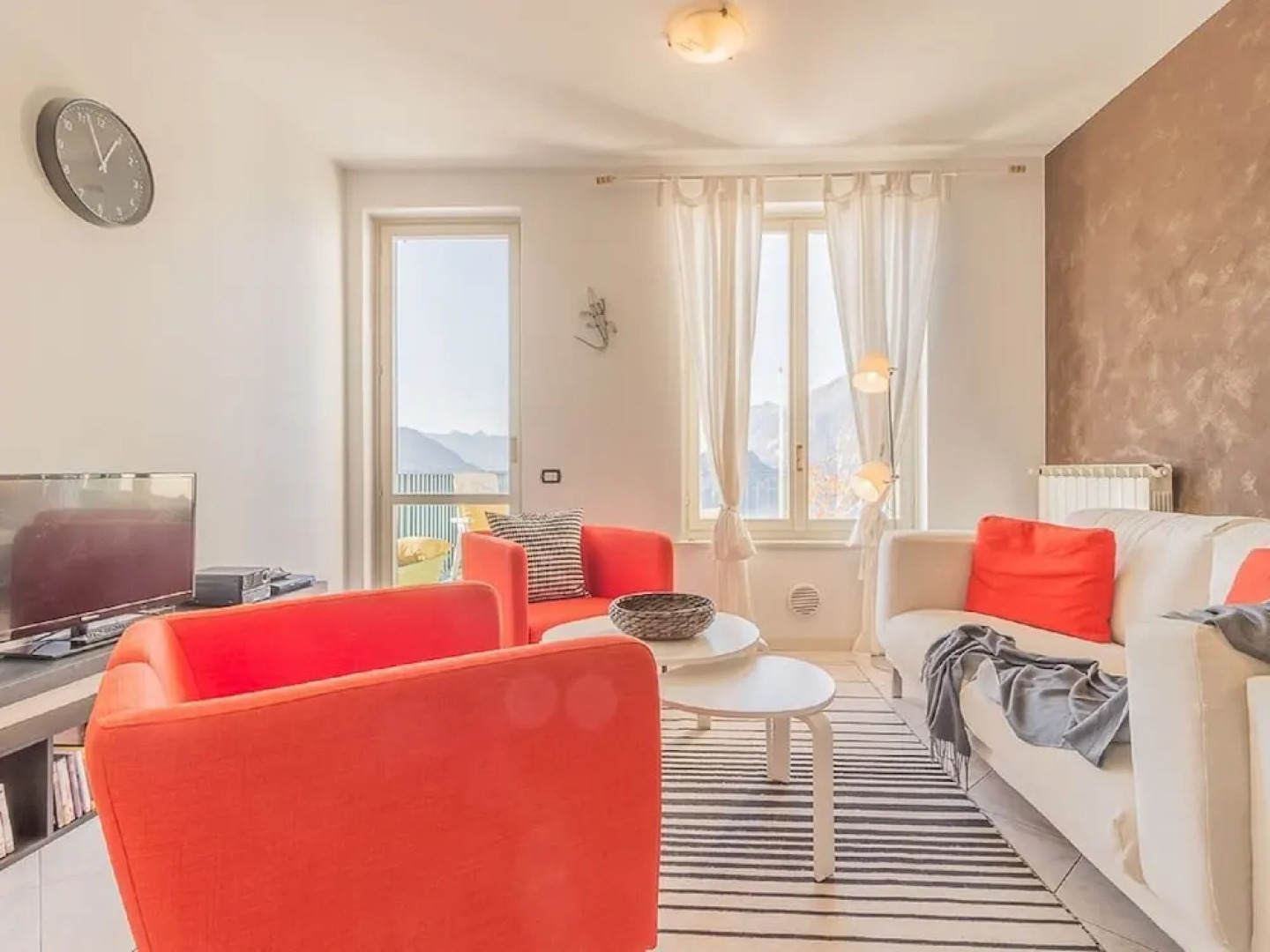 Sunset Flat Varenna Pino