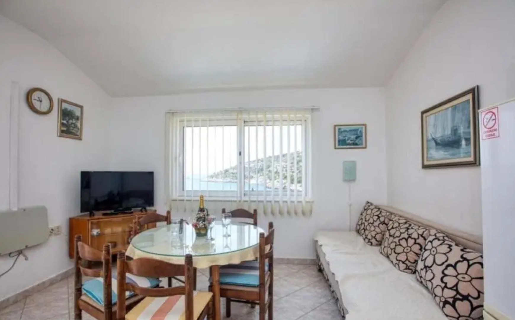 Mirka - With Heated Pool - H