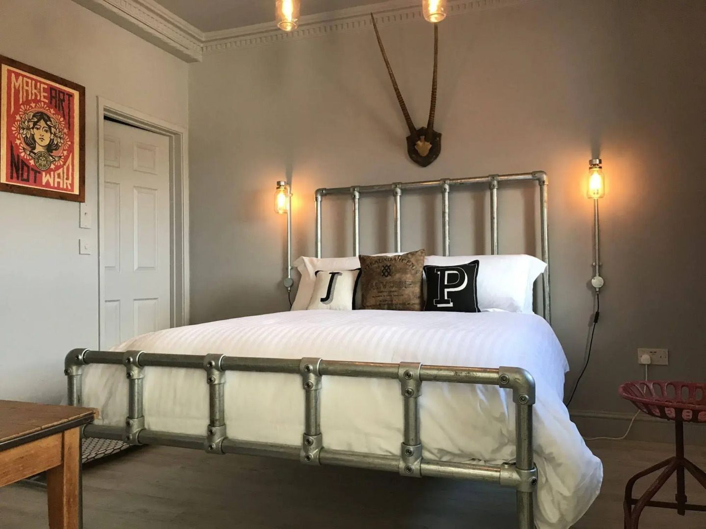 James Place @ Dowlais