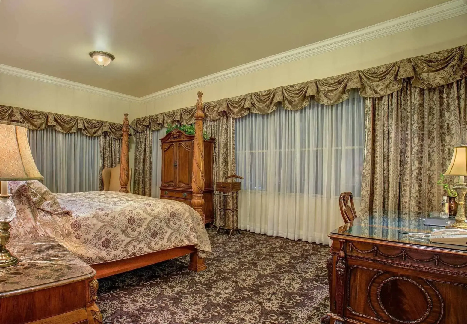 Davenport Hotel, Autograph Collection