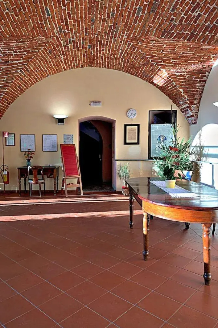 Casa Regina Montis Regalis