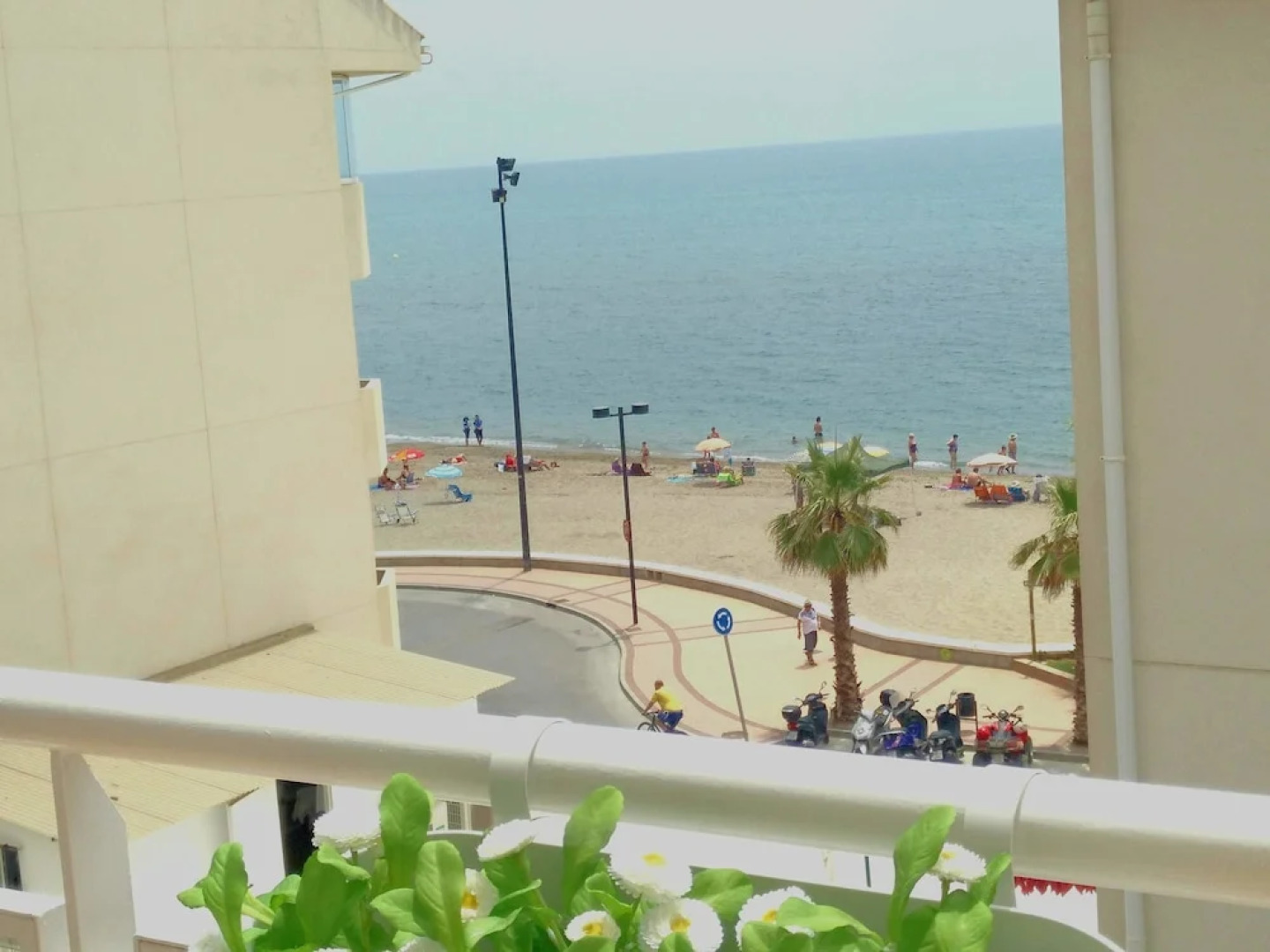 Seaview Fuengirola Apartment by JITKey