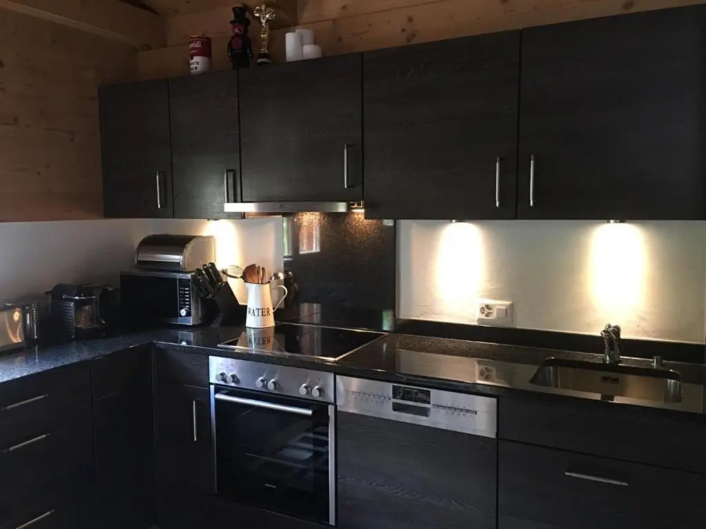 Gstaad - Luxueux Appartement Design *****