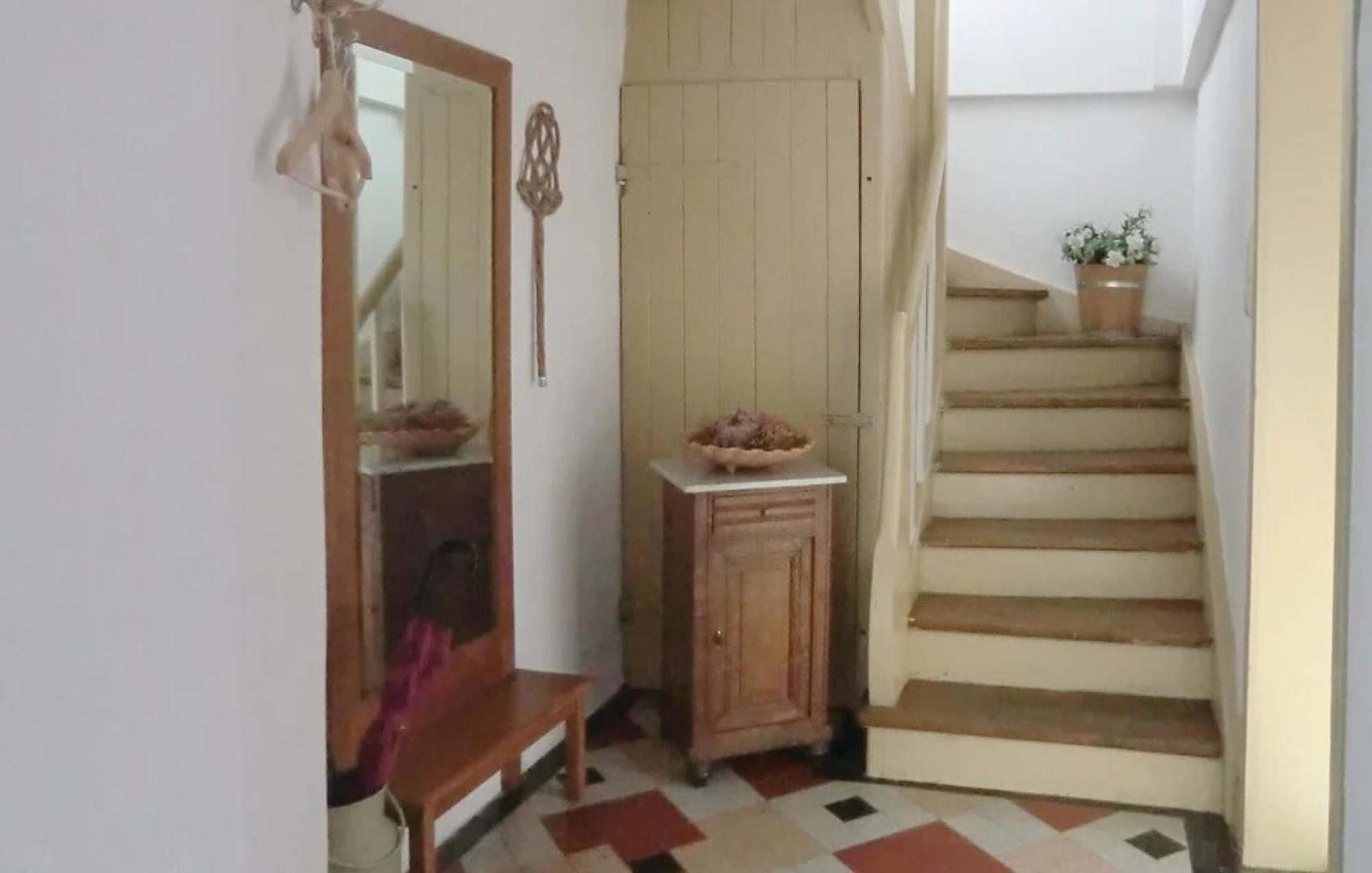 Nice Home in Oos With 3 Bedrooms and Wifi