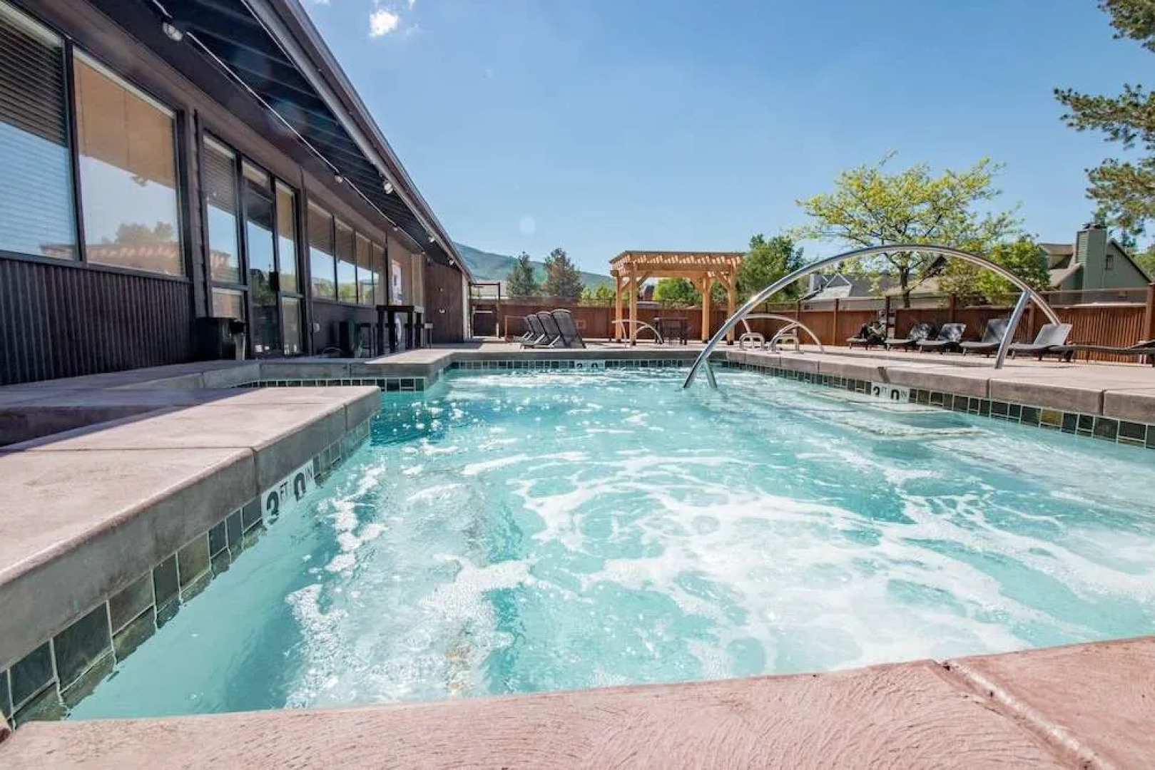 Prospector Lodge by Vacation Roost