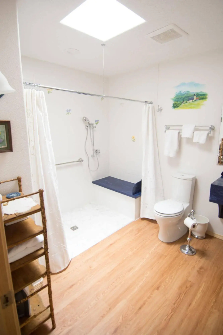 Red Horse Bed and Breakfast