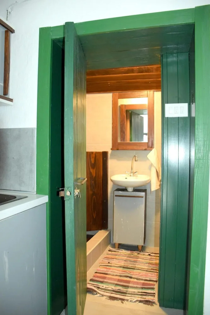 Chalet With 2 Bedrooms in Gospic, With Wonderful Mountain View, Enclos