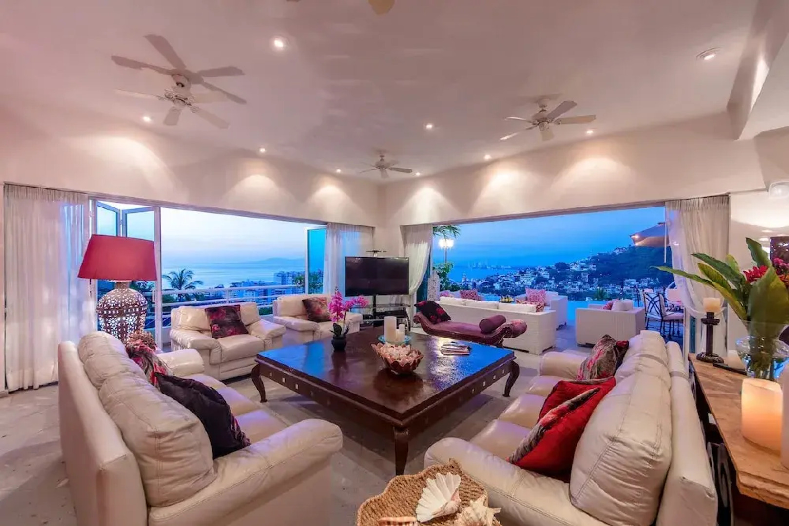 Casa Yvonneka, Private Luxury Villa