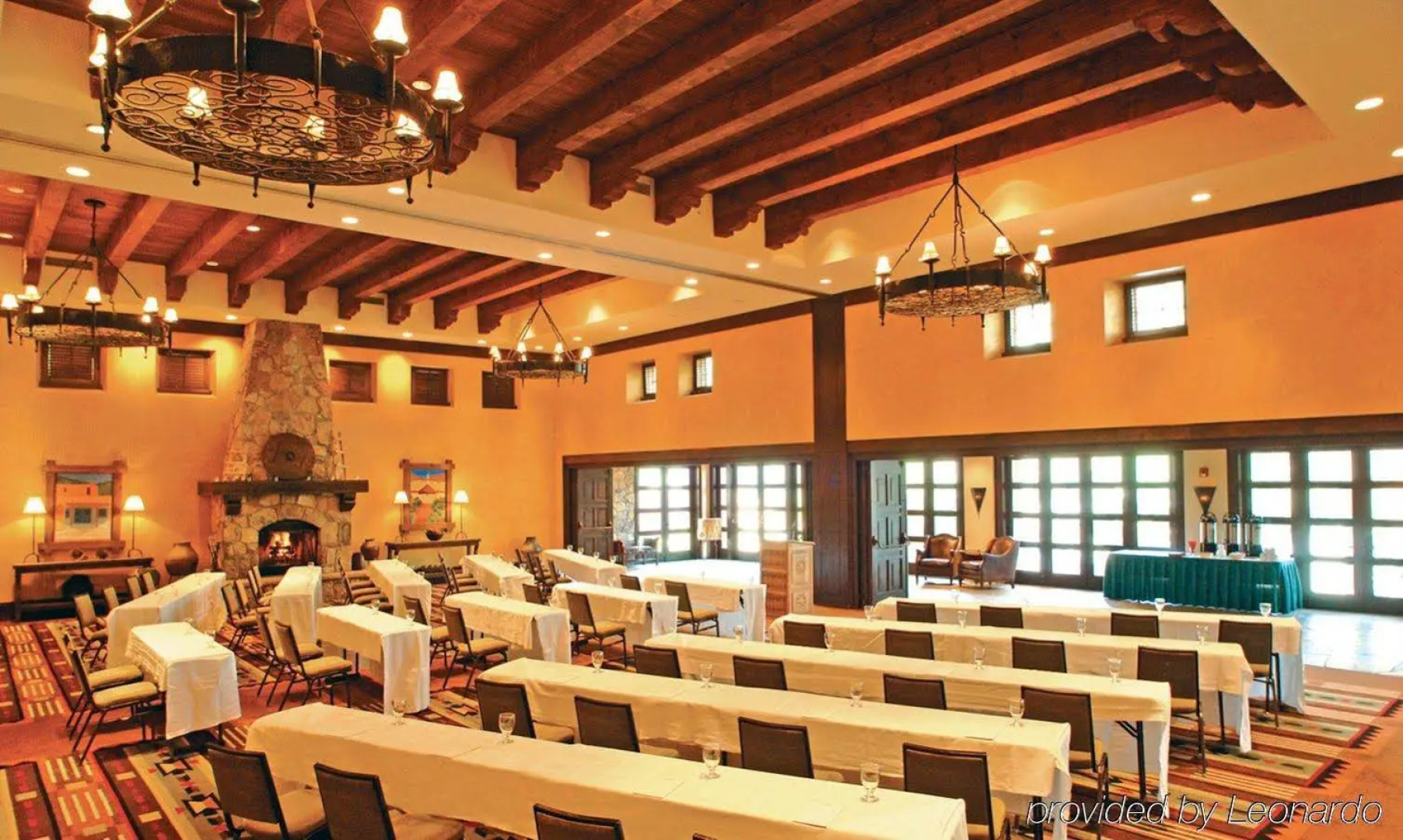 Bishop's Lodge, Auberge Collection