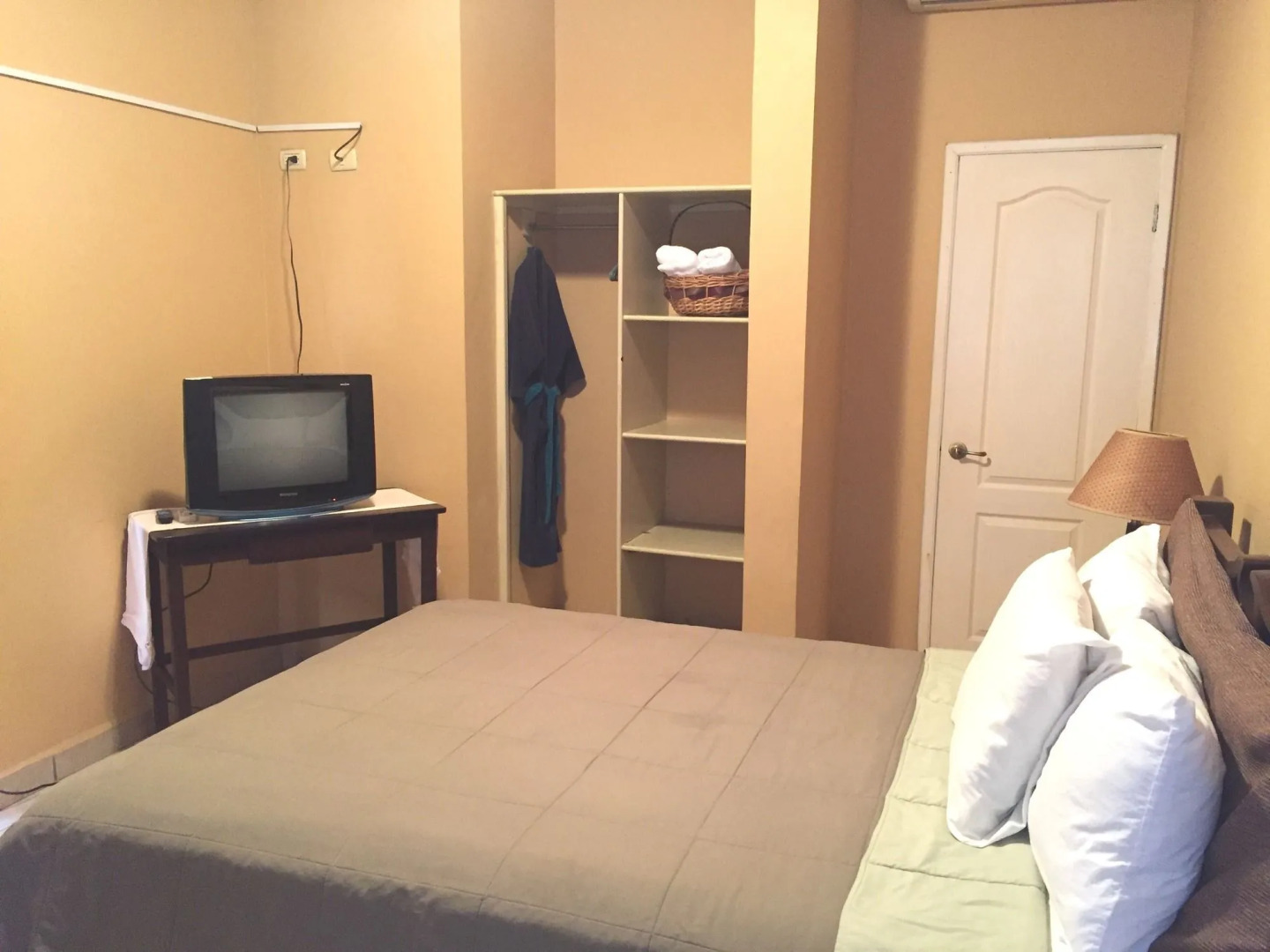 Hotel Casa de España La Ceiba