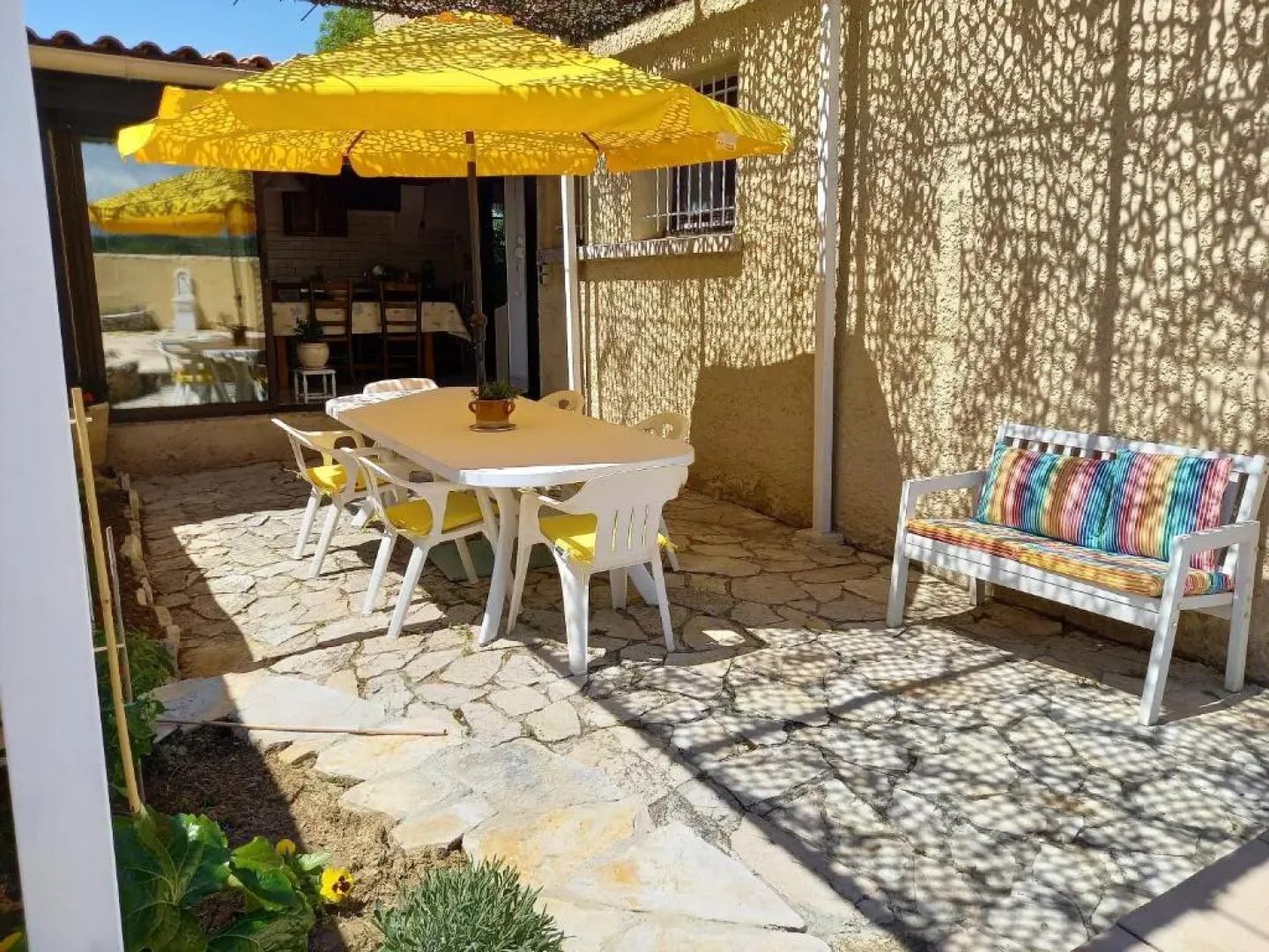 Maison de 3 chambres avec piscine privee jardin clos et wifi a Caromb