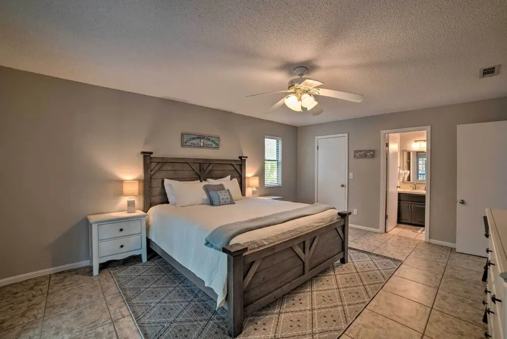 Breezy St George Island Escape w/ Private Dock!