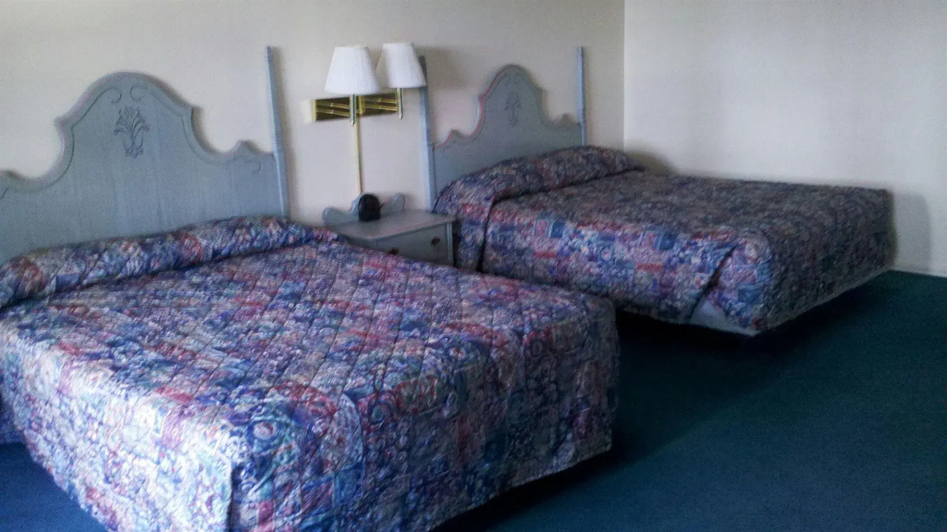 Swiss Chalet Inn
