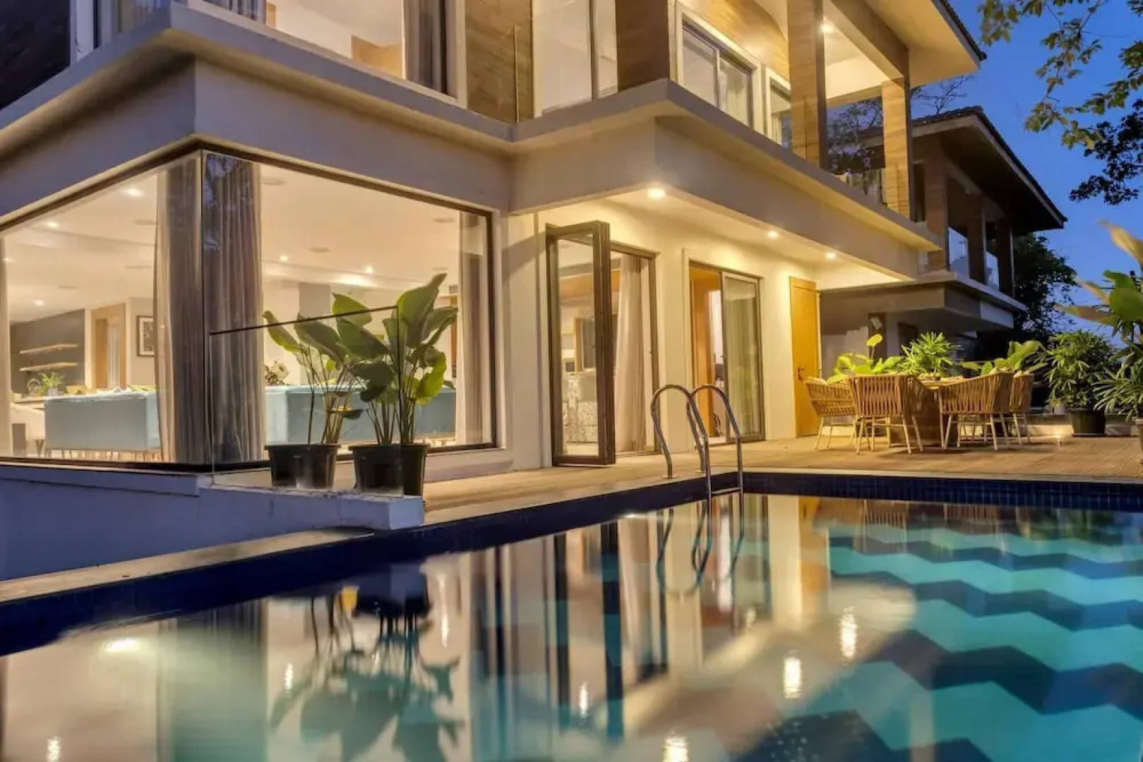 Villa Polaris by Hireavilla 4BR w Pvt Heated Pool