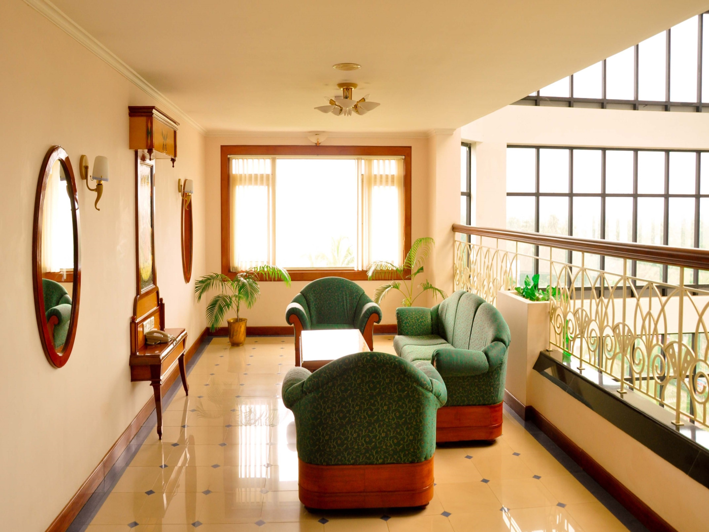 Kanoos Residency