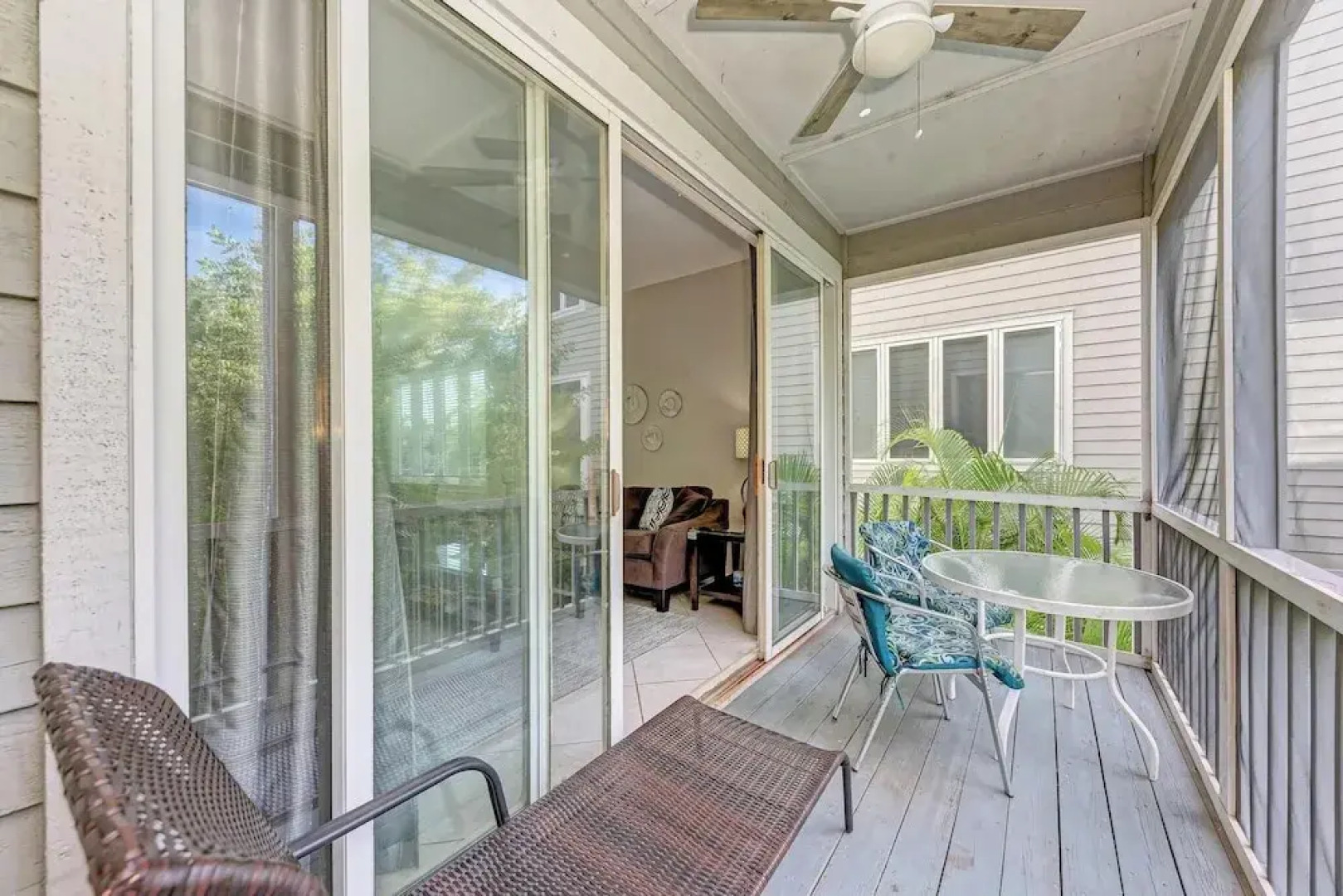 Longboat Key Cedars Beach House-pet Friendly-2 Minute To The Beach