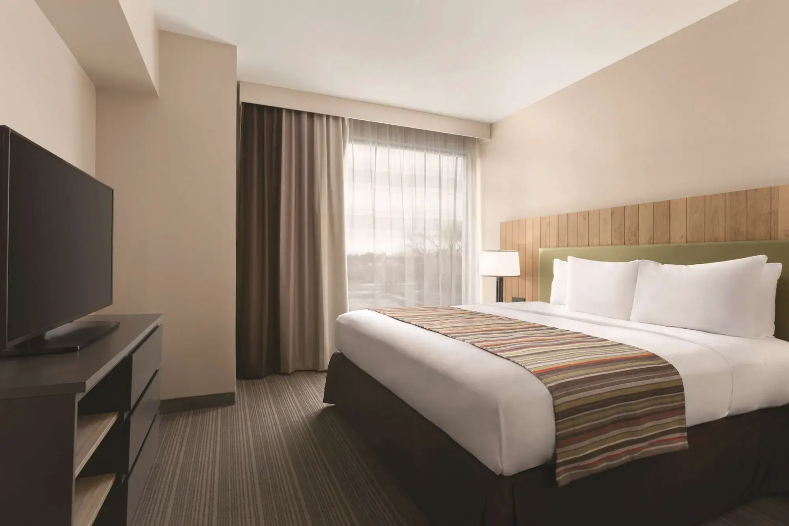 Country Inn & Suites by Radisson, Belleville, ON