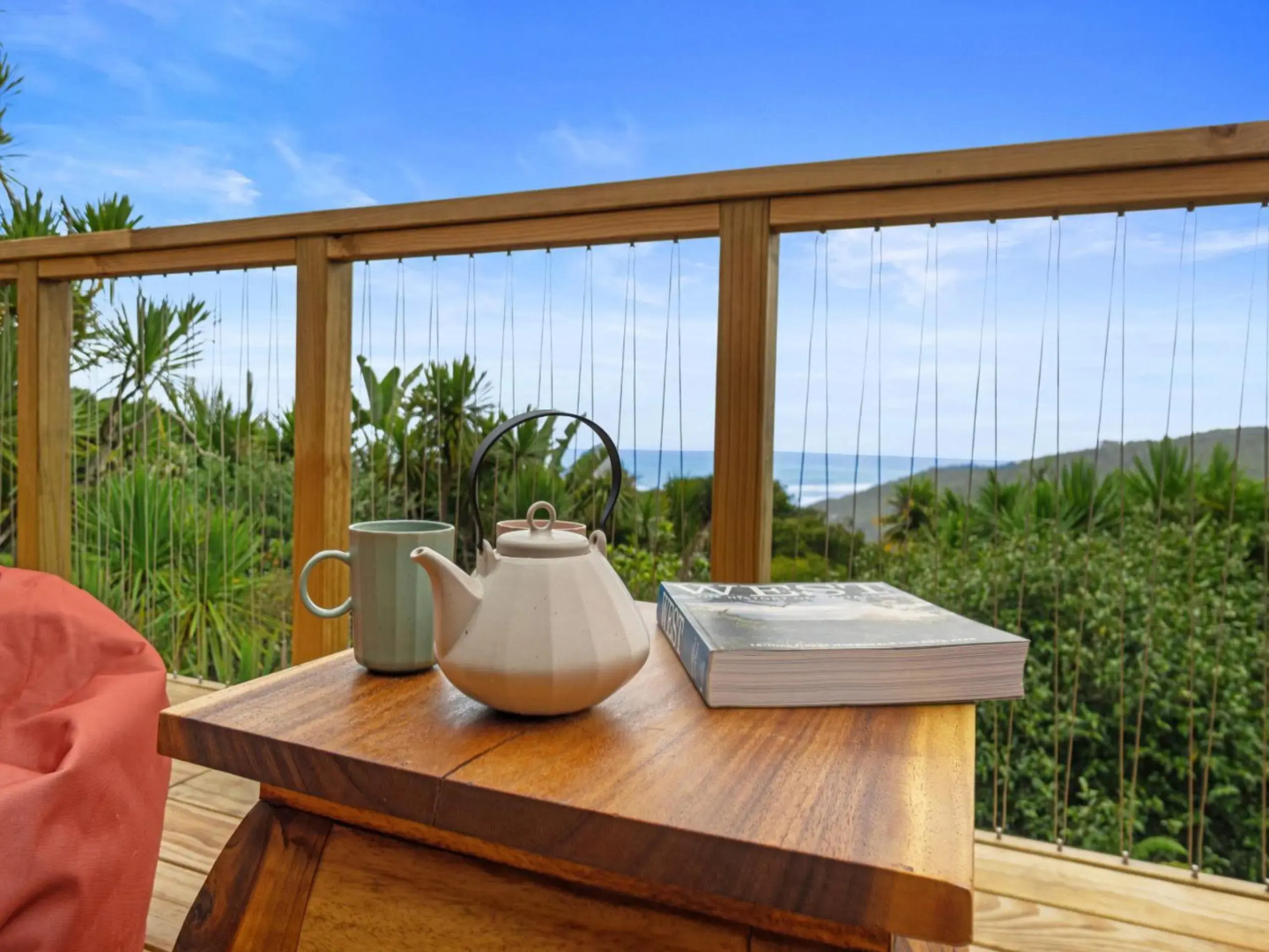 Perfectly Piha - Piha Holiday Home