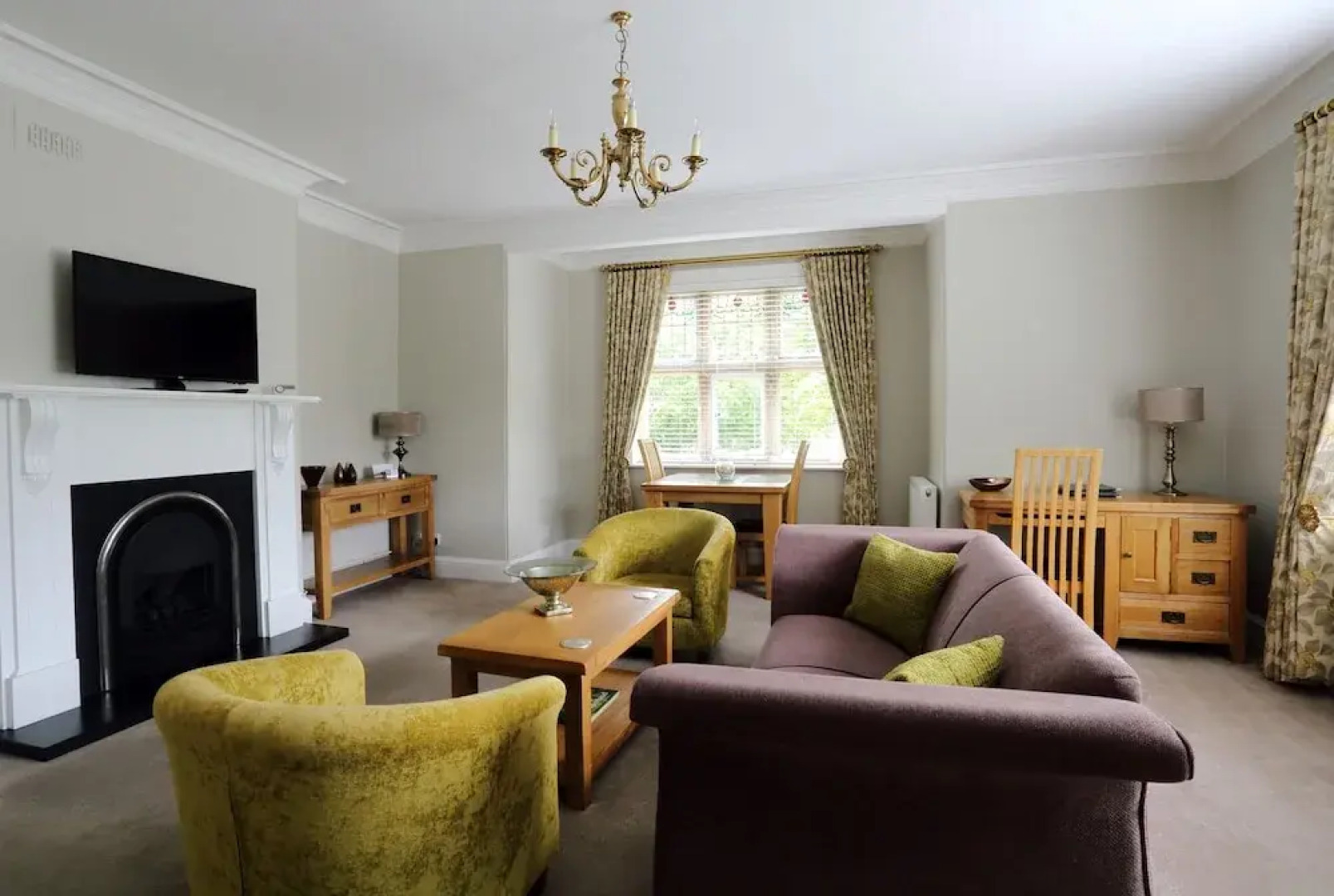 Arden House - Mackintosh Apartment