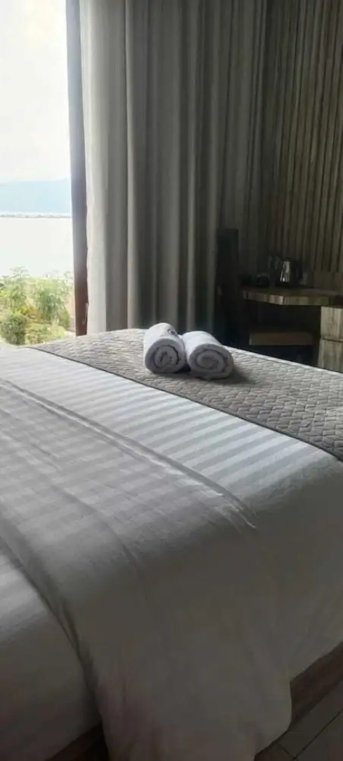 Toba Retreat Mansion And Villas