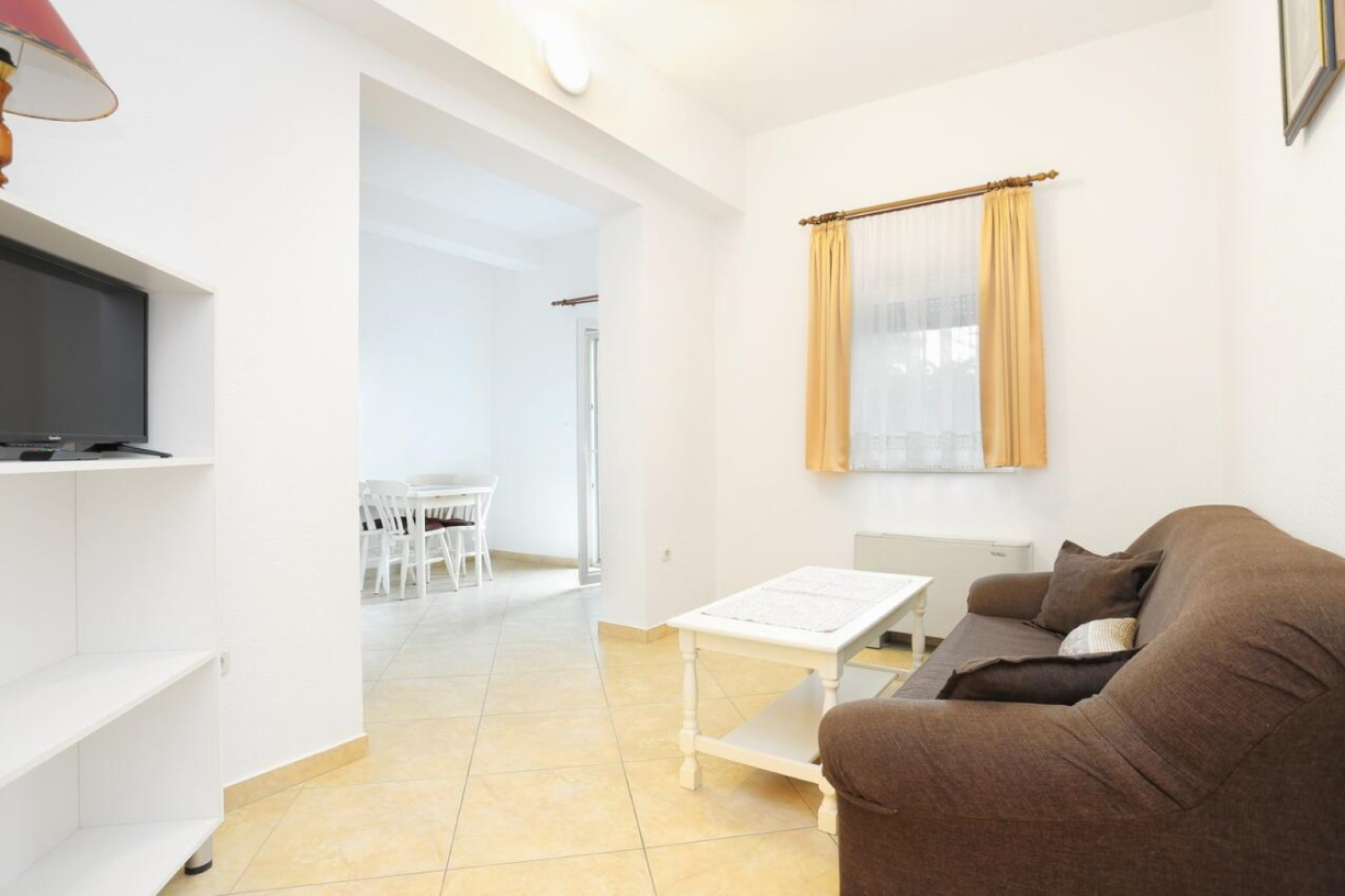 Apartment Lias - with restaurant: A1 Rogoznica, Riviera Sibenik