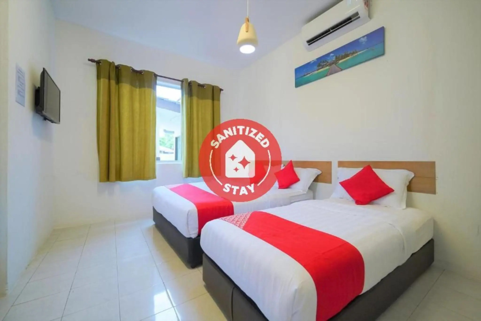 OYO 90085 Crystal Sintok Chalet