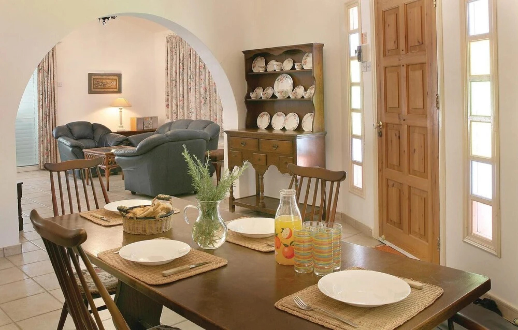 Beautiful Home in Miliou Paphos With 2 Bedrooms, Outdoor Swimming Pool and Swimming Pool