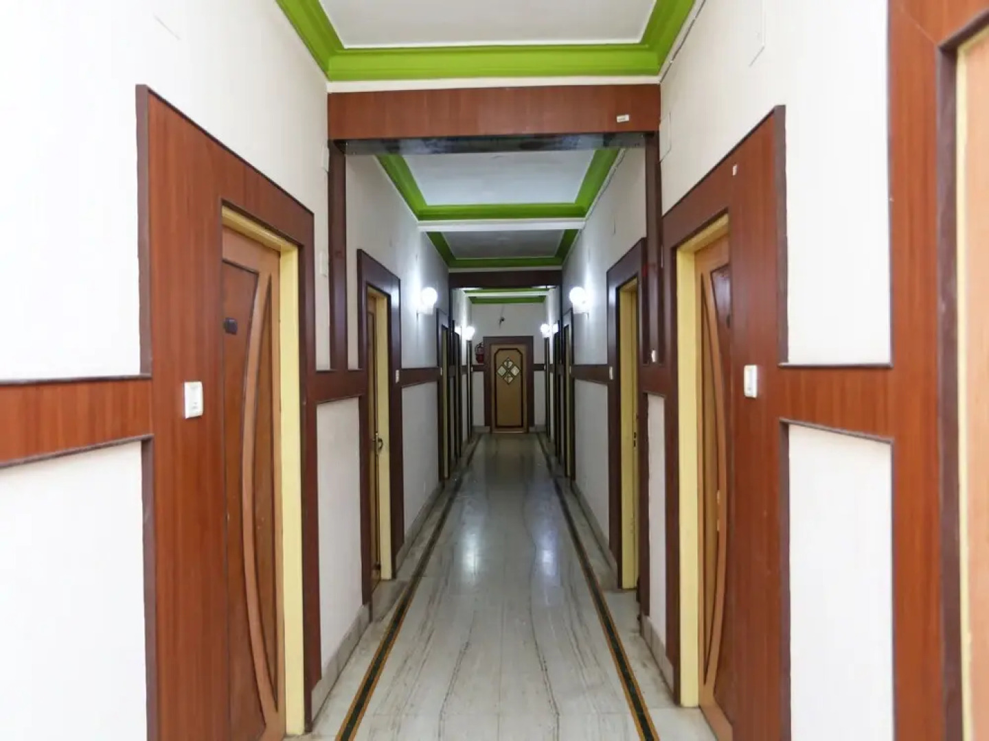 OYO 40479 Hotel Sree Residency
