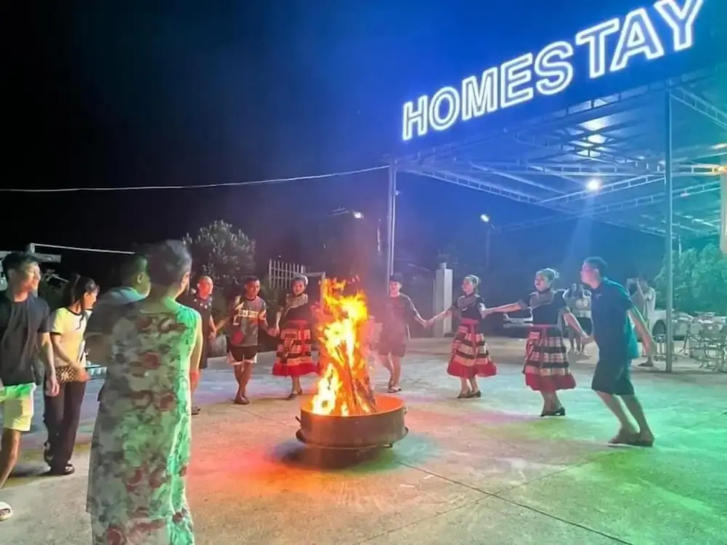 Doi Thong Moc Chau - by BAY LUXURY