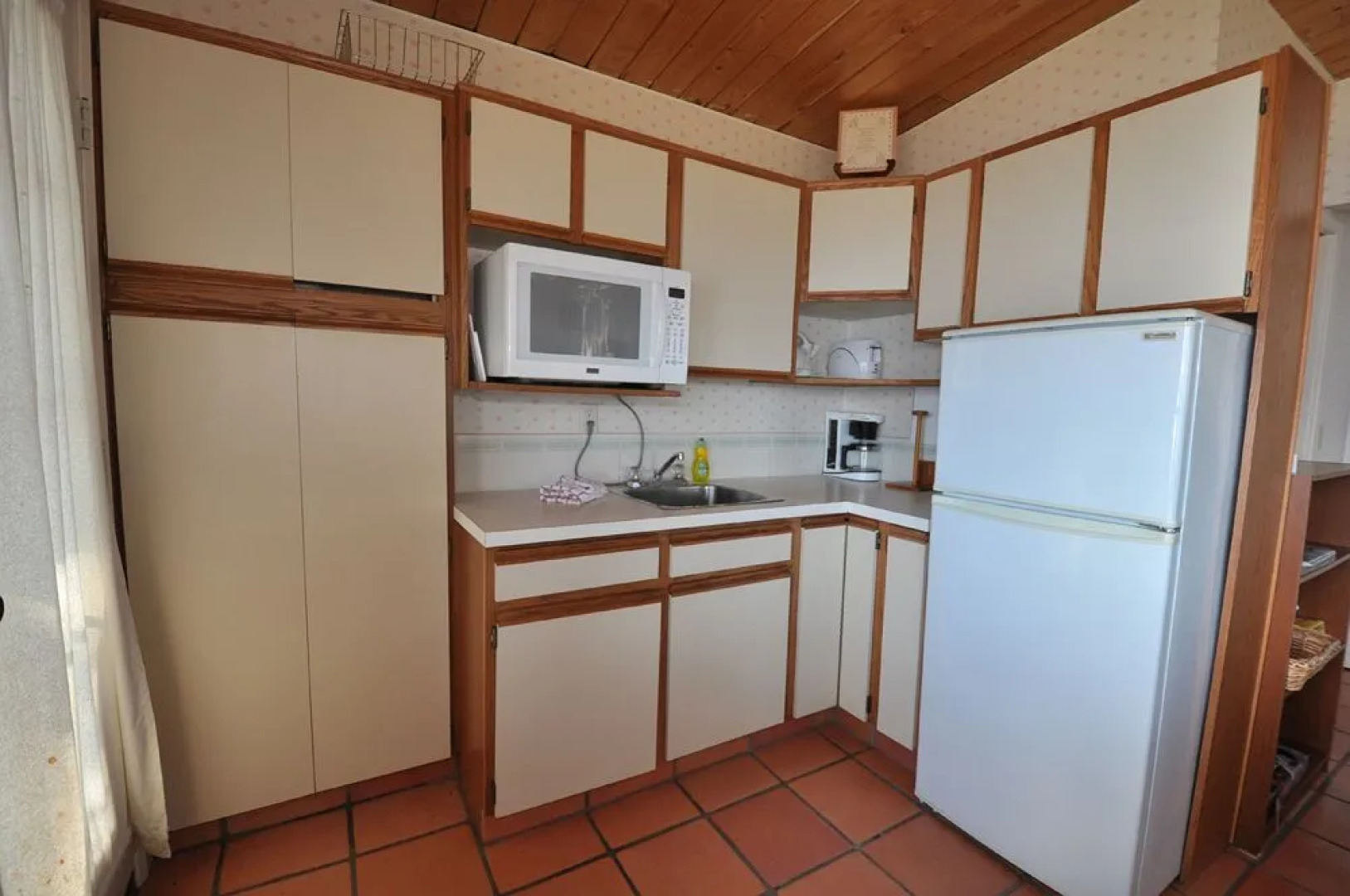 Seclusion Bay Resort