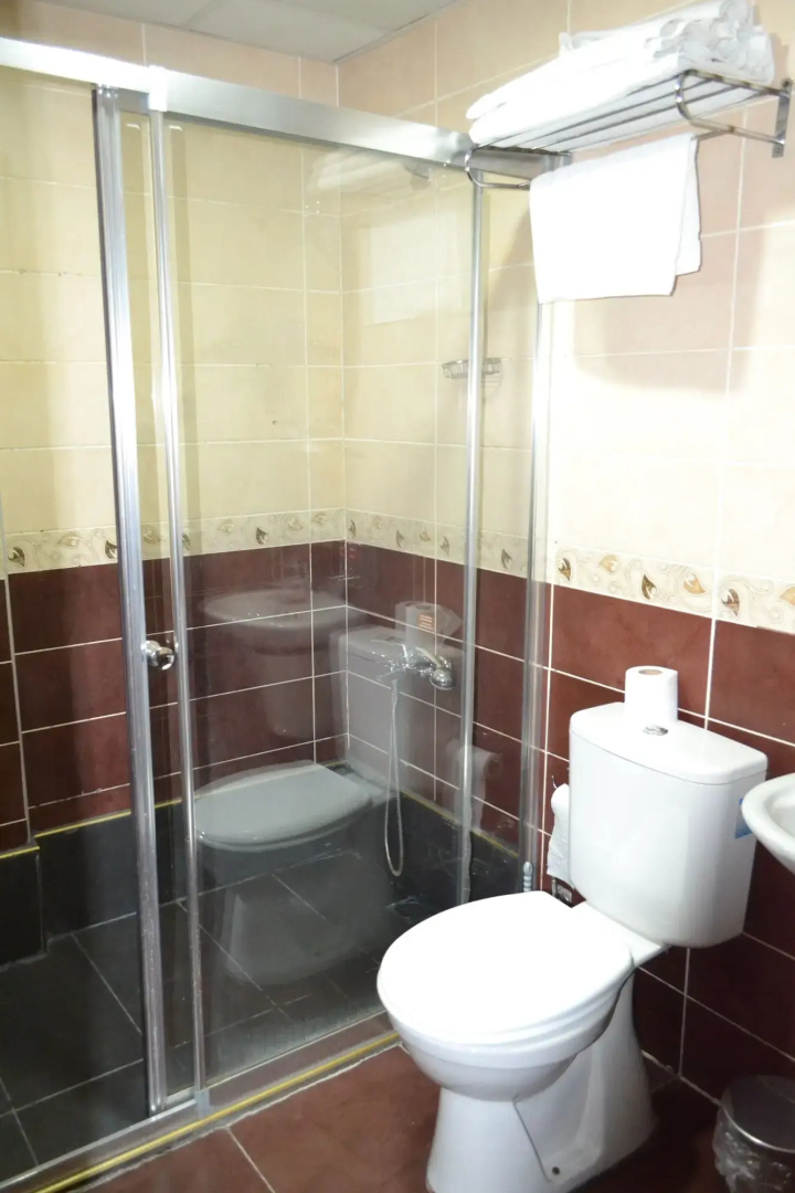 Adana Kucuksaat Hotel