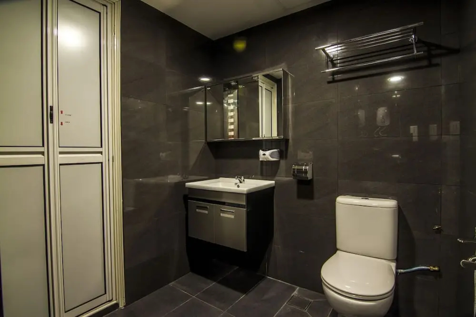 PWTC Bistari Service Apartment