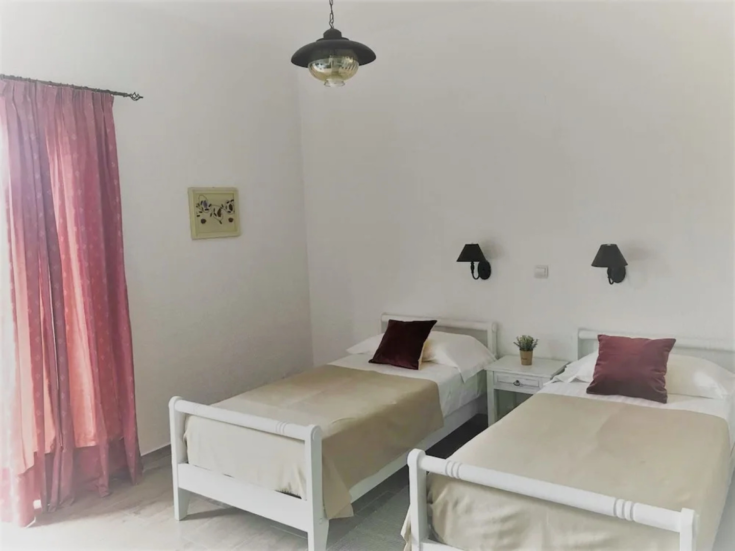 Elounda George Studios