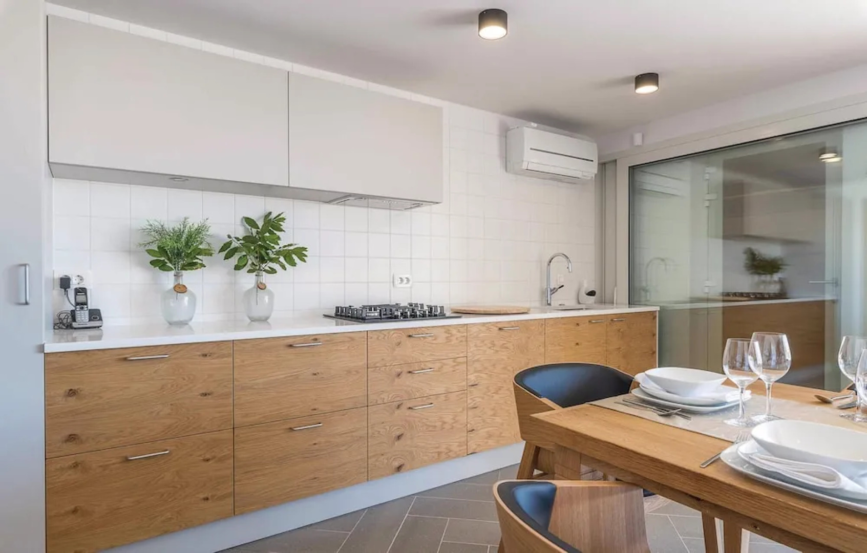 Beautiful Home in Plomin With Jacuzzi, Wifi and 1 Bedrooms