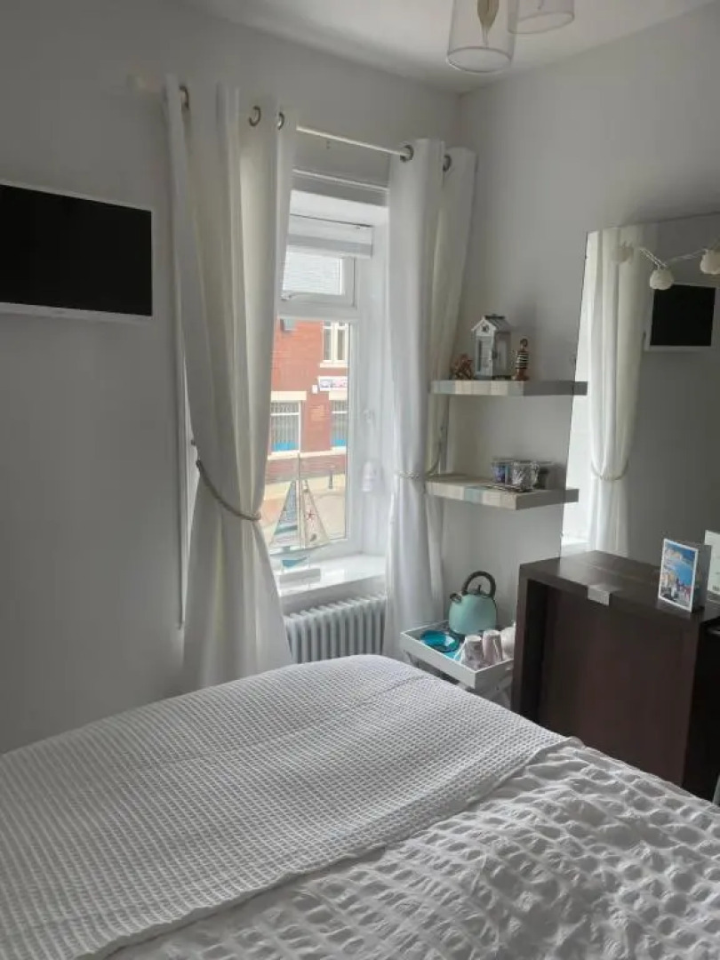 Coastal Joy - Family and friends bedrooms