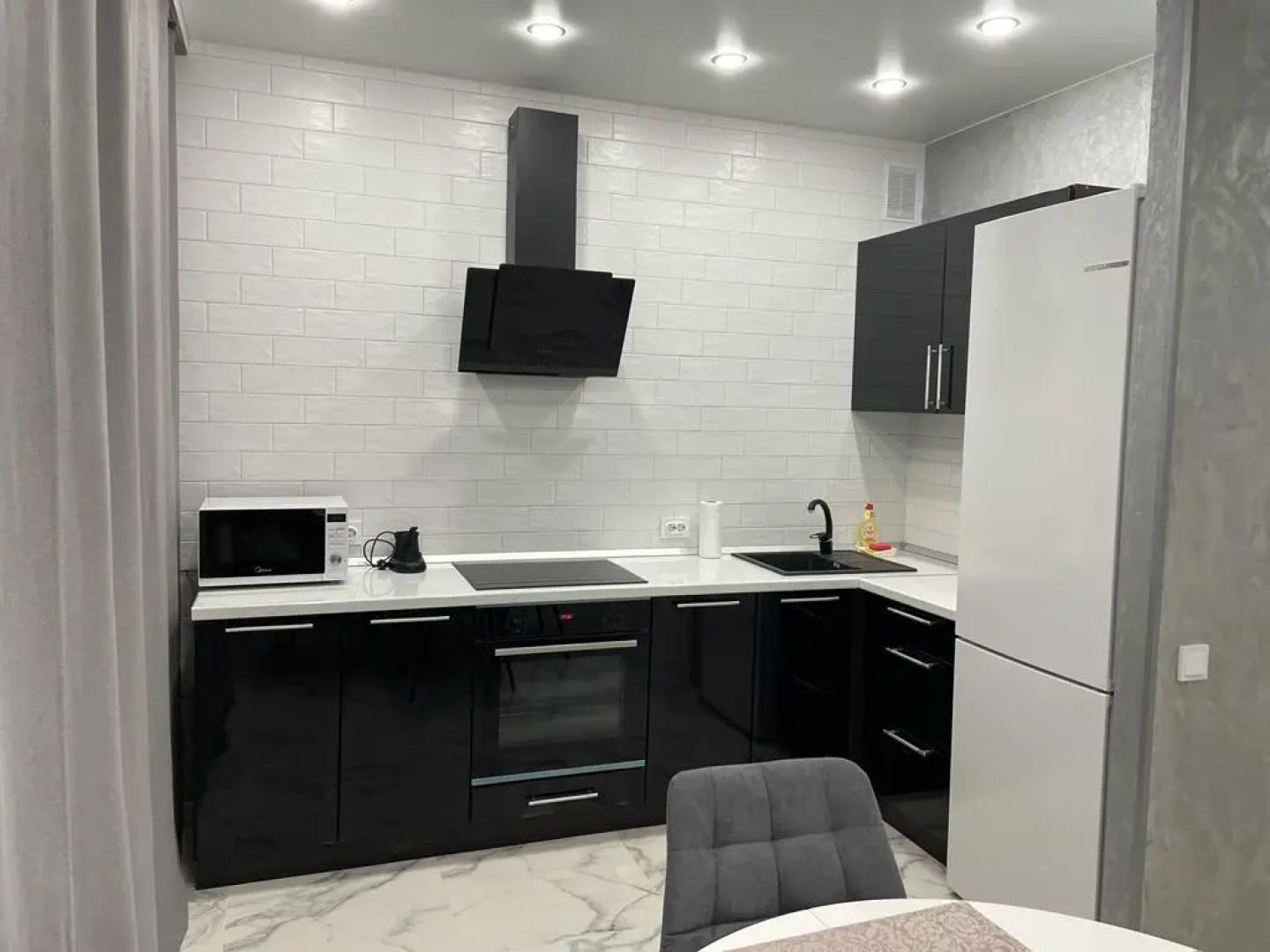 Sirius (Сириус) на проспекте Ленинский 26